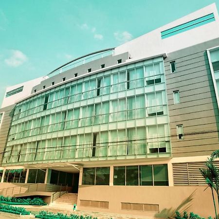Hotel Puerto Pacifico Guayaquil Airport Bagian luar foto